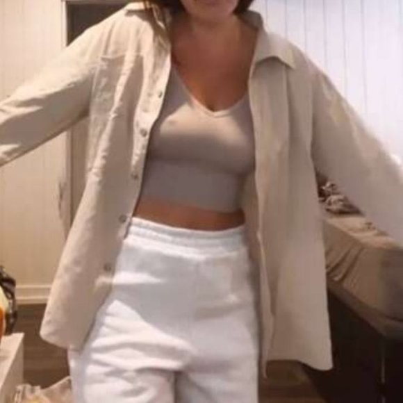 Minimalist Button Down Longline Khaki - Picture 10 of 12